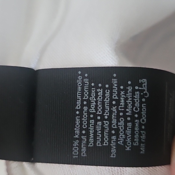 Gildan Lightweight White Tee with Red and Yellow KC Chiefs Graphics - Picture 9 of 11